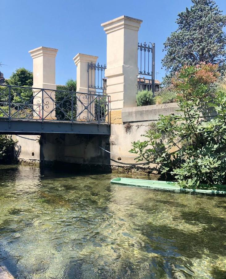 La Belle De LʼIsle-sur-la-Sorgue